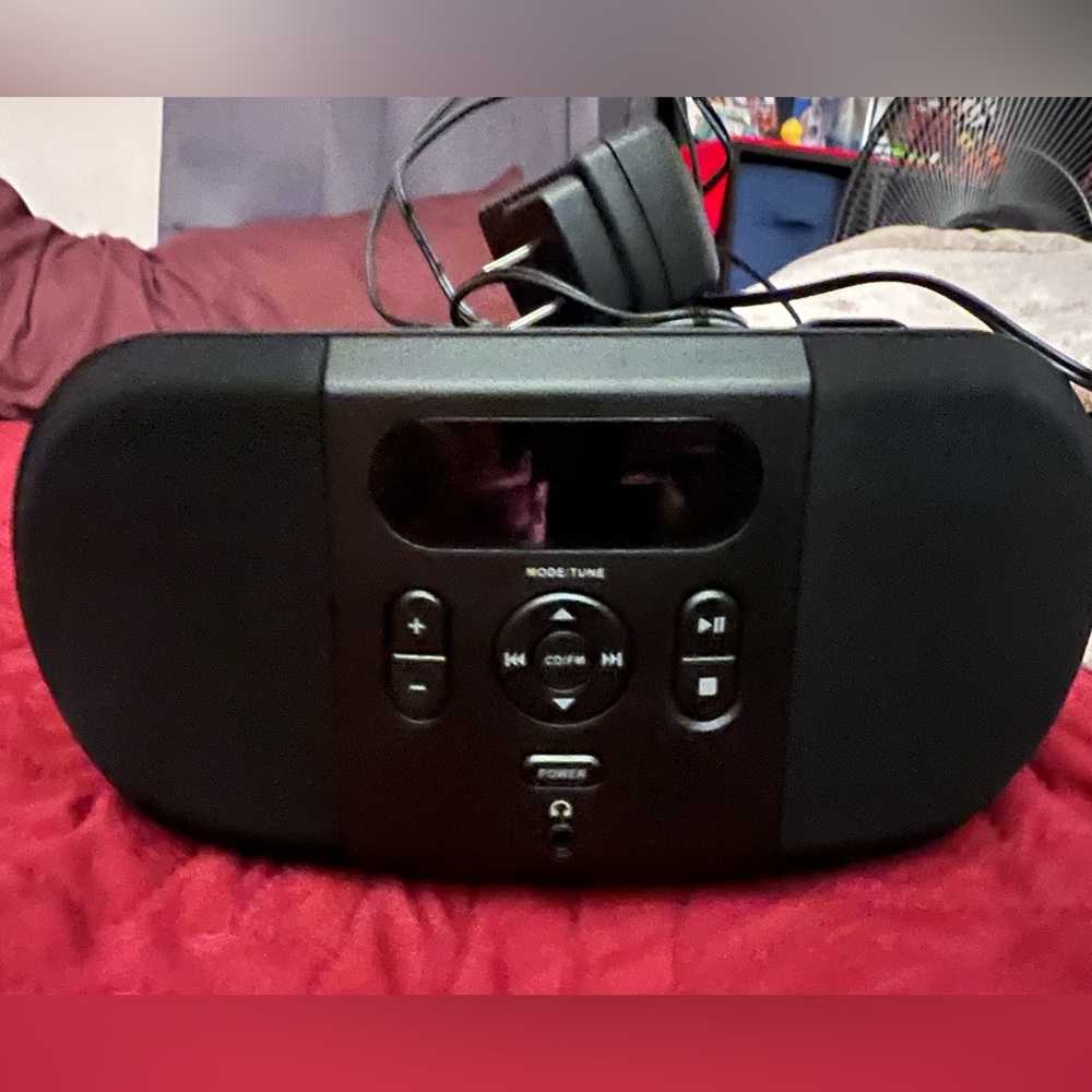 ONN. CD Boombox